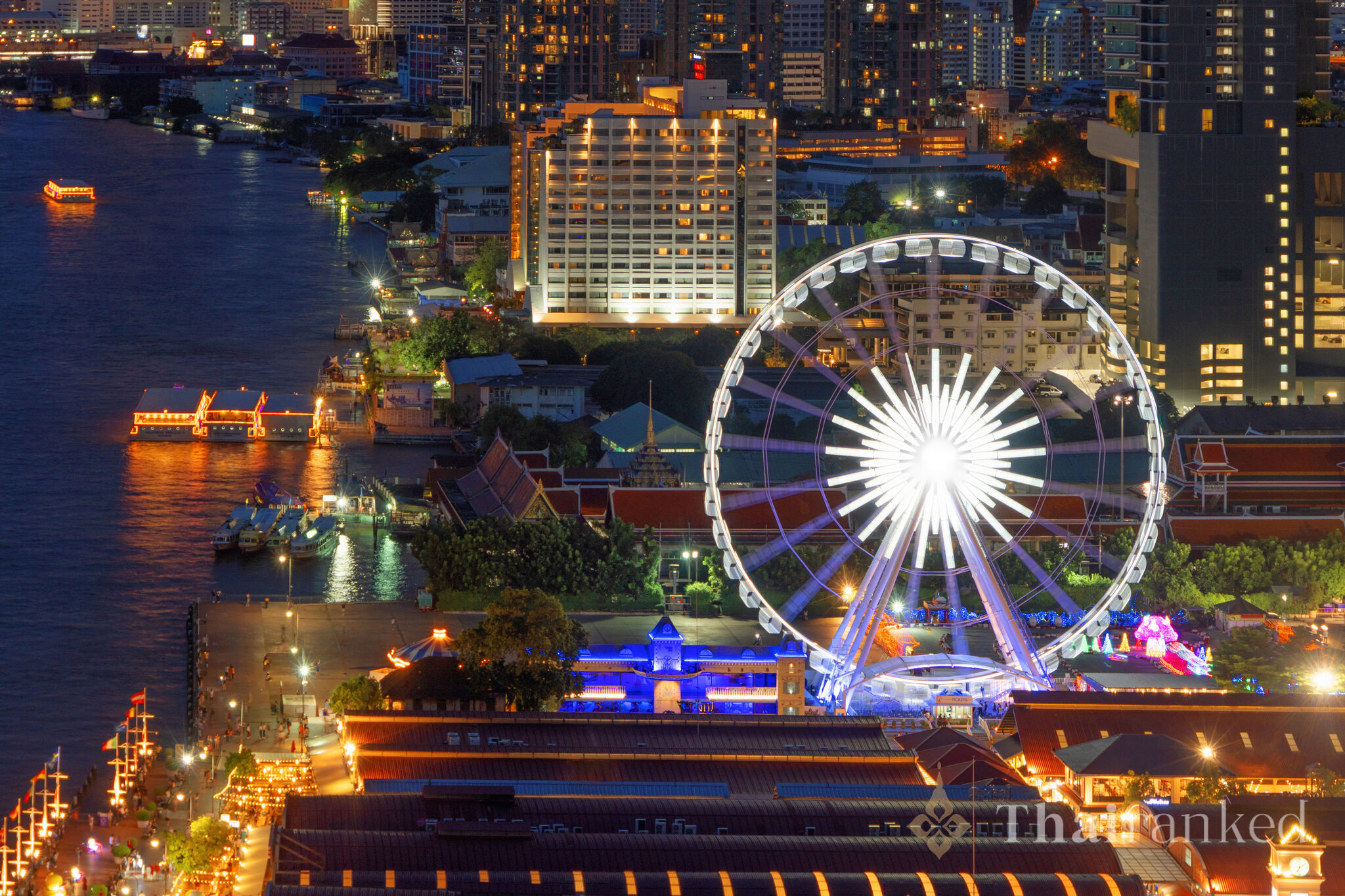 Asiatique The Riverfront 