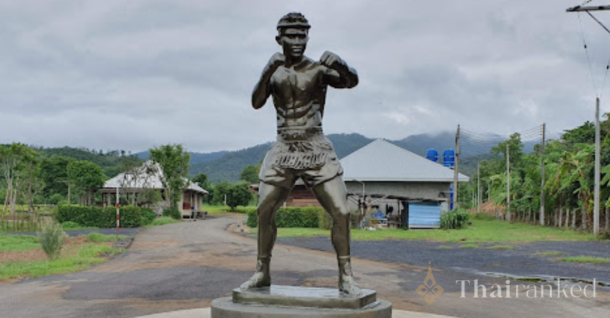 ค่ายมวยบัญชาเมฆ / หมู่บ้านบัวขาว - ภาคเชียงใหม่