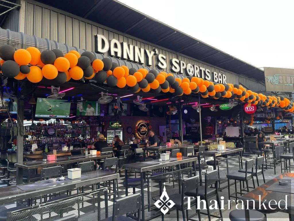 Danny’s sports bar pattaya