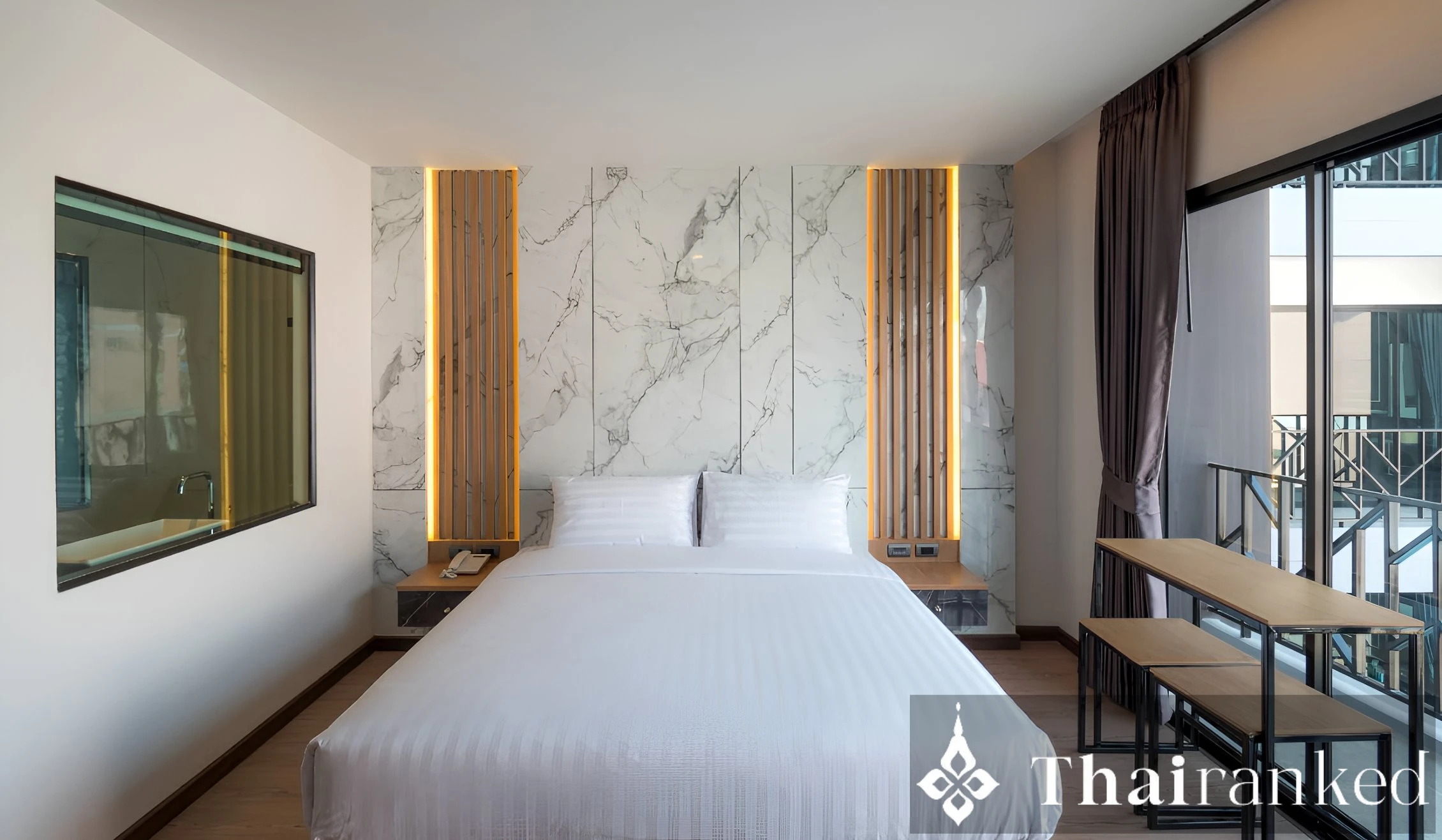 Sleep with Me Pattaya