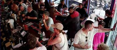  Buddy’s Bar & Grill (Multiple Sukhumvit Locations)