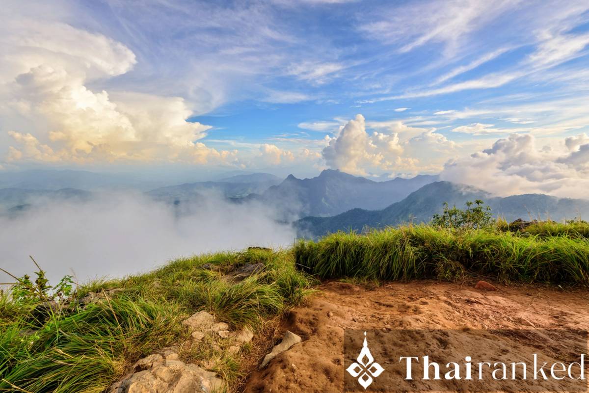 Top 5 Best Mountains to Hike in Thailand - thumbnail